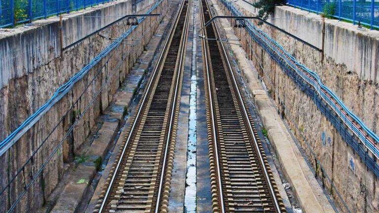 How To Download Cricbet99 Club Apk Safely?